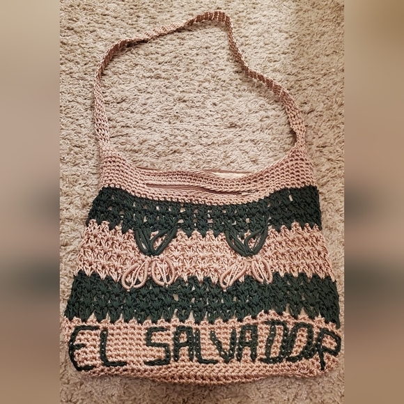 Crochet Handmade El Salvador 🇸🇻 Bag - Picture 1 of 14
